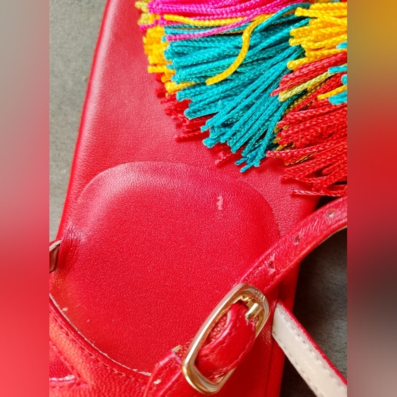 STUART WEIZTMAN Size 9.5 Vibrant Red Jabow Fringe Tassel Thong Sandals - Picture 6 of 16